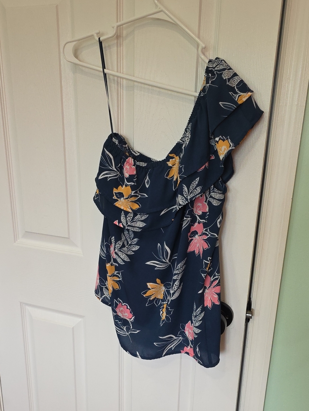 Apt. 9 Navy Floral One-Shoulder Ruffle Camisole